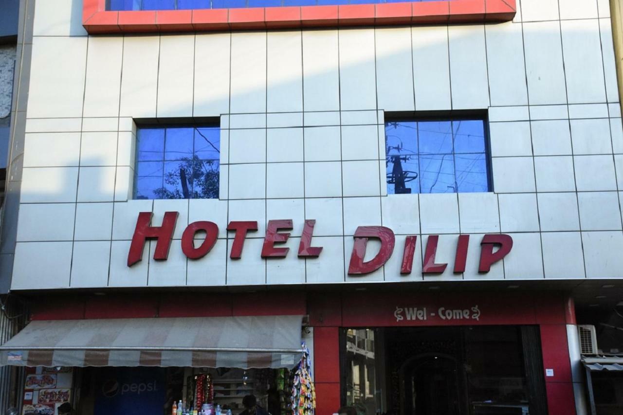 Hotel Dilip Indore Eksteriør billede
